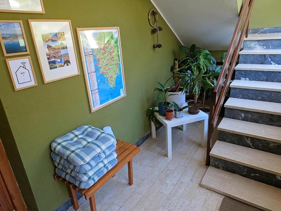 Family Rooms Moela Umag Exterior foto